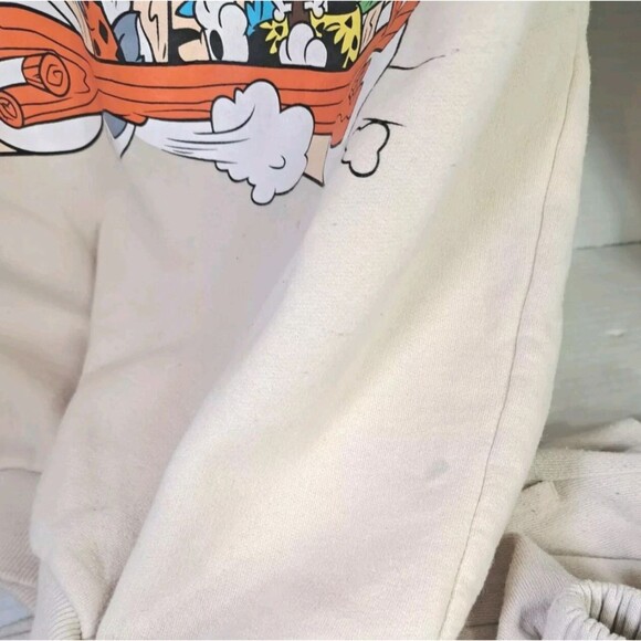 WB 100 Looney Tunes Flintstones Sweatshirt Juniors Medium Bugs Lola Tweety Porky - Picture 6 of 9